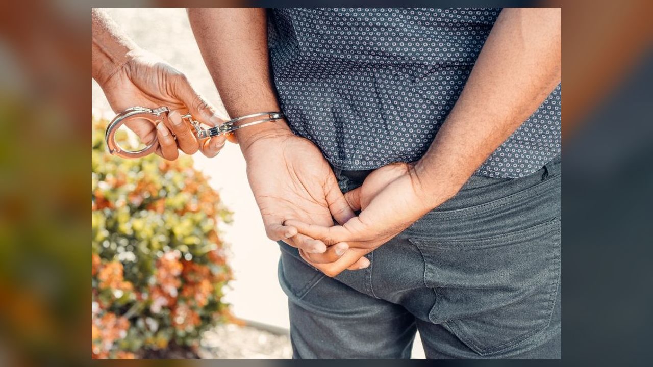 Homem é preso no PR suspeito de furtar cartão de freira e gastar mais de R$ 30 mil