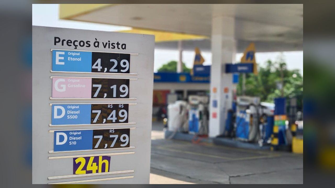 Procon fiscaliza preços em 34 postos de combustíveis de Várzea Grande