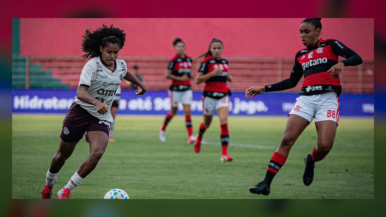 Flamengo bate Ferroviária por 1 a 0 e larga na frente nas quartas do Brasileirão Feminino
