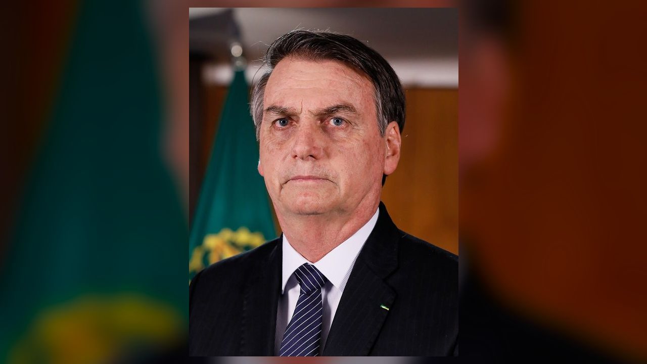 Defesa de Bolsonaro diz que ex-presidente não sabia que carta seria divulgada por Flávio